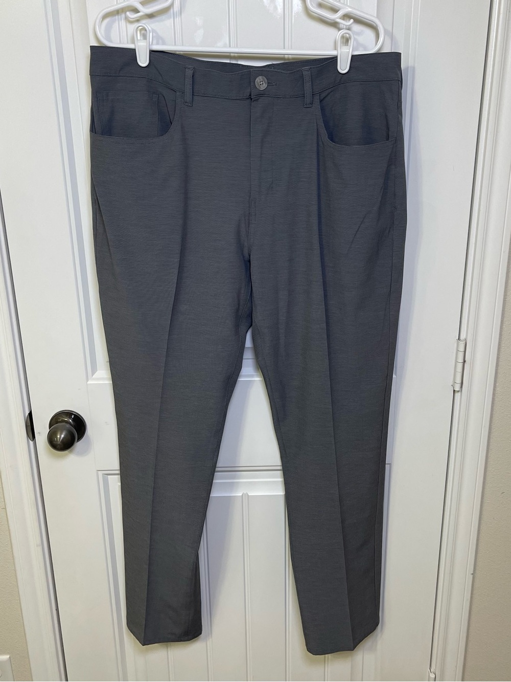PGA Tour Men's Golf Pants Size 36x32 Gray Stretch Performance Flat Front